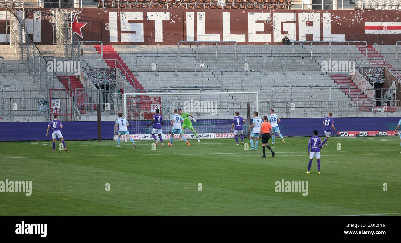 Hambourg, Deutschland. 07 mai 2024. firo : 07.05.2024 Football, Football, Men's 2.Bundesliga second replay de Bundesliga au FC.St.Pauli VfL Osnabruck - FC Schalke 04 0:4 match Scene Ghost game at the Millterntor Arena Pauli Stadium Without Spectators fans Replay Credit : dpa/Alamy Live News Banque D'Images