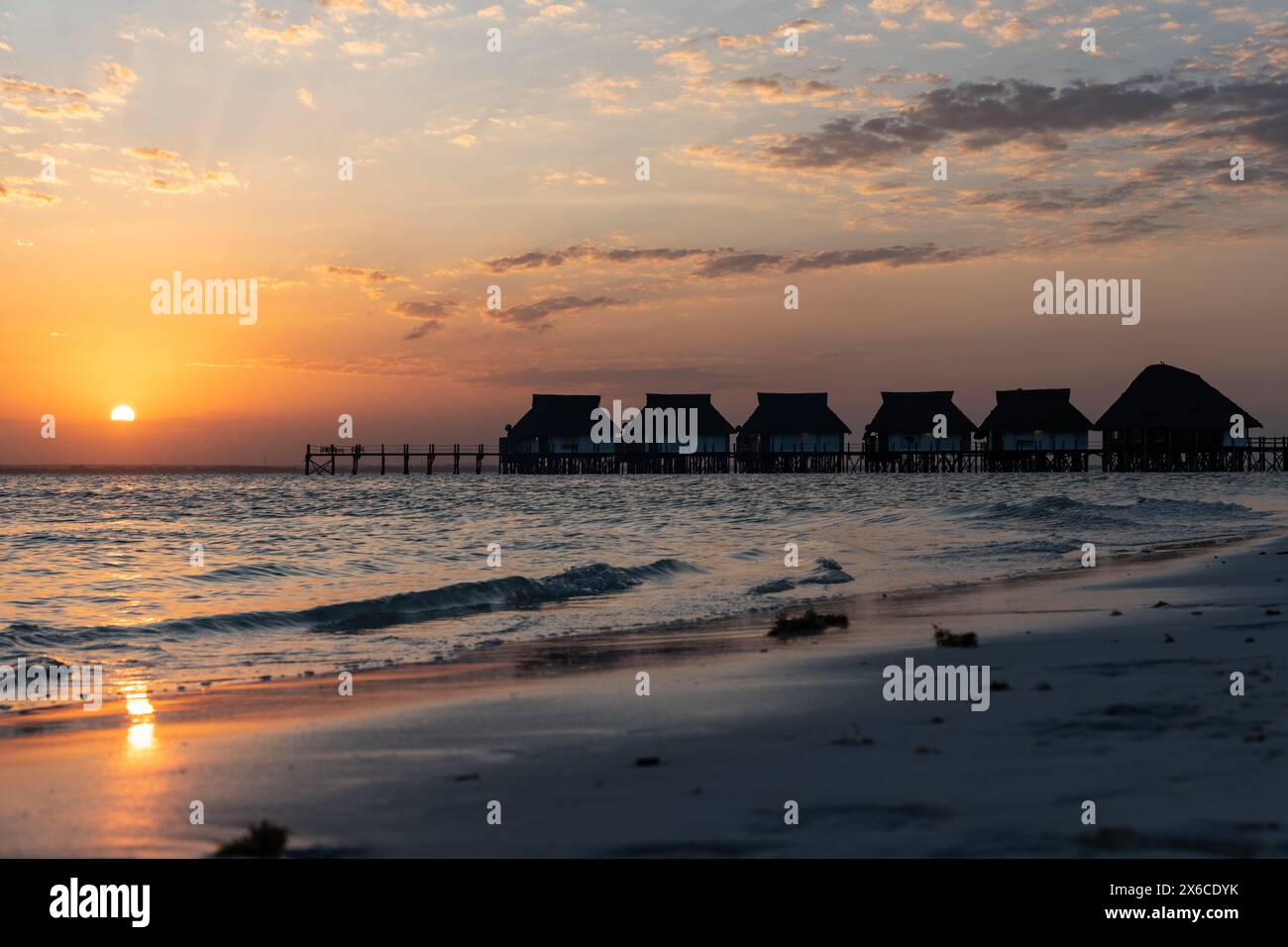 Un coucher de soleil doré à Zanzibar Banque D'Images