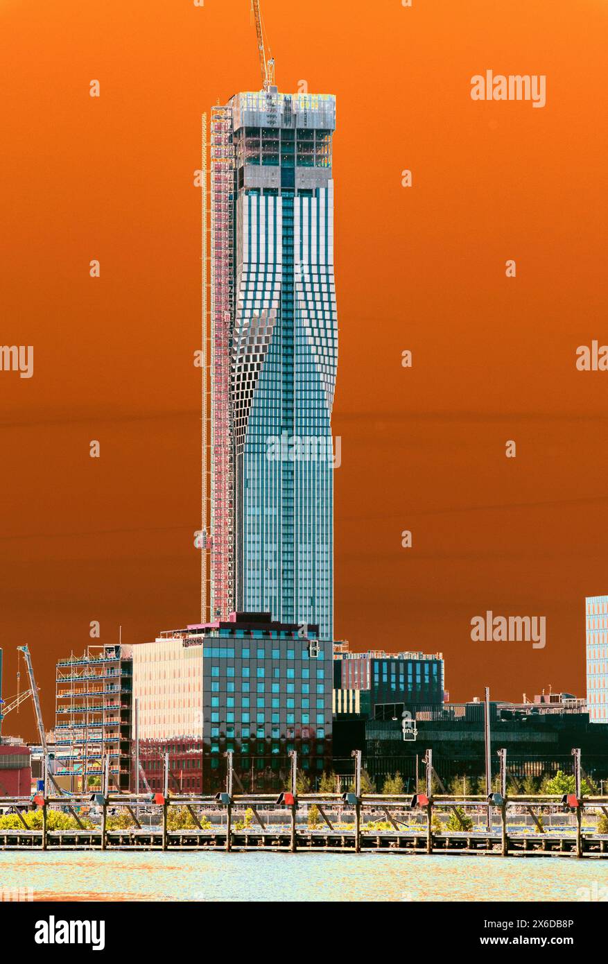 Stranger Than Fiction - vue d'un autre monde - Karlatornet , le plus haut bâtiment de Scandinavie Banque D'Images