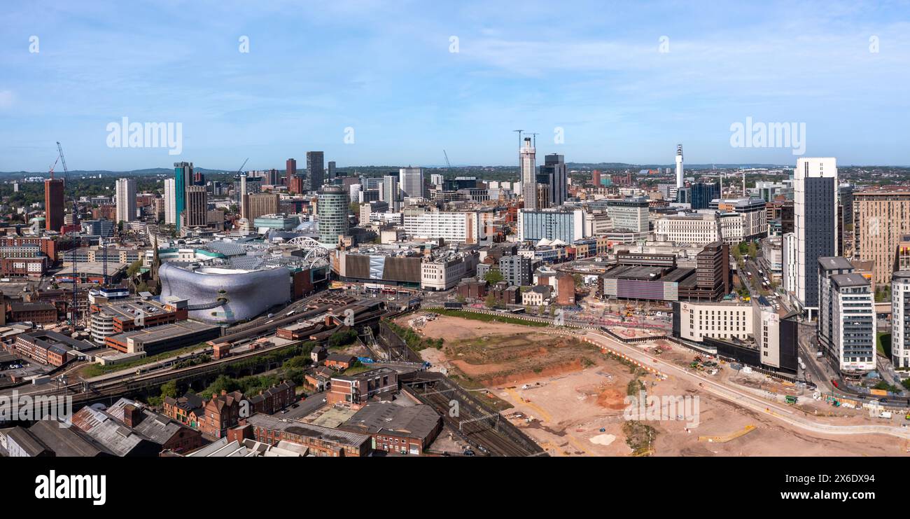 BIRMINGHAM, ROYAUME-UNI - 11 MAI 2024. Une vue panoramique aérienne du centre-ville de Birmingham avec le chantier HS2 sur Curzon Street Banque D'Images