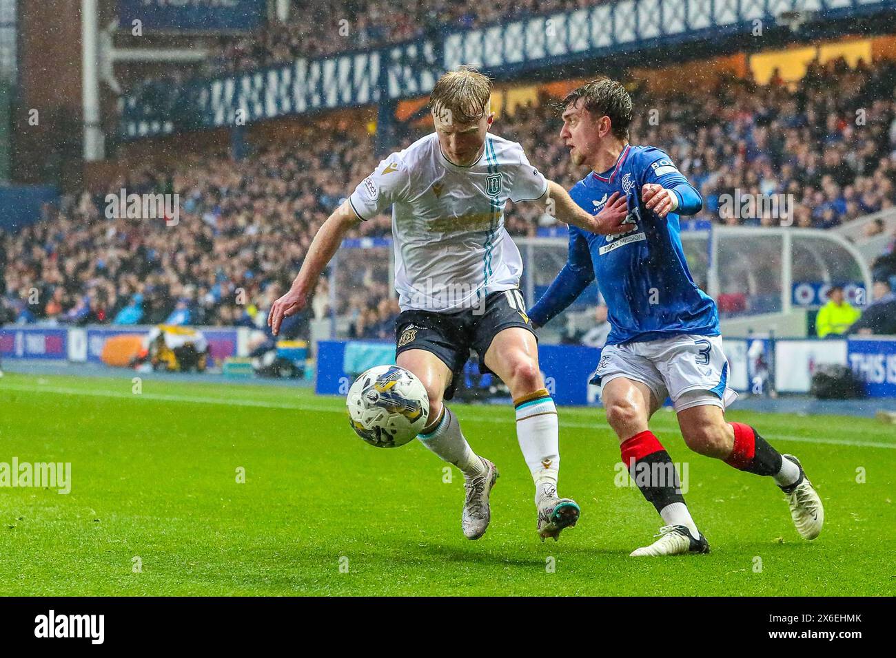 Glasgow, Royaume-Uni. 14 mai 2024. Lors du dernier match à domicile de la saison Scottish Premiership, les Rangers affrontent Dundee au Ibrox Stadium, Glasgow, Écosse, Royaume-Uni. Avant le match, les Rangers sont à 6 points derrière le Celtic, qui n'ont besoin que d'un point pour remporter la Coupe de la Ligue, donc une victoire contre Dundee est impérative. Crédit : Findlay/Alamy Live News Banque D'Images