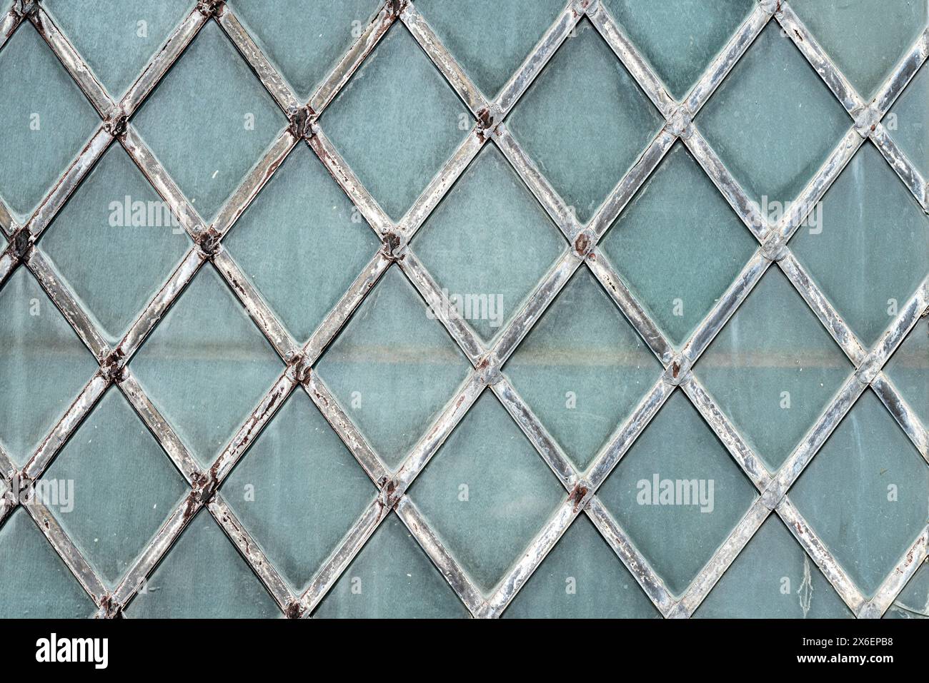 Gros plan plein écran abstrait de fenêtre en verre plombé Banque D'Images
