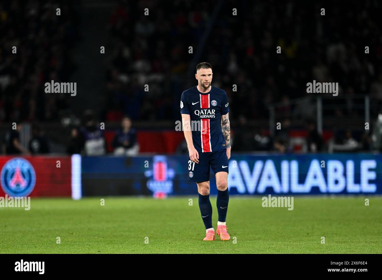 PARIS, FRANCE - 12 MAI : Milan Skriniar du Paris Saint-Germain lors du match de Ligue 1 Uber Eats entre le Paris Saint-Germain et Toulouse FC au Parc Banque D'Images