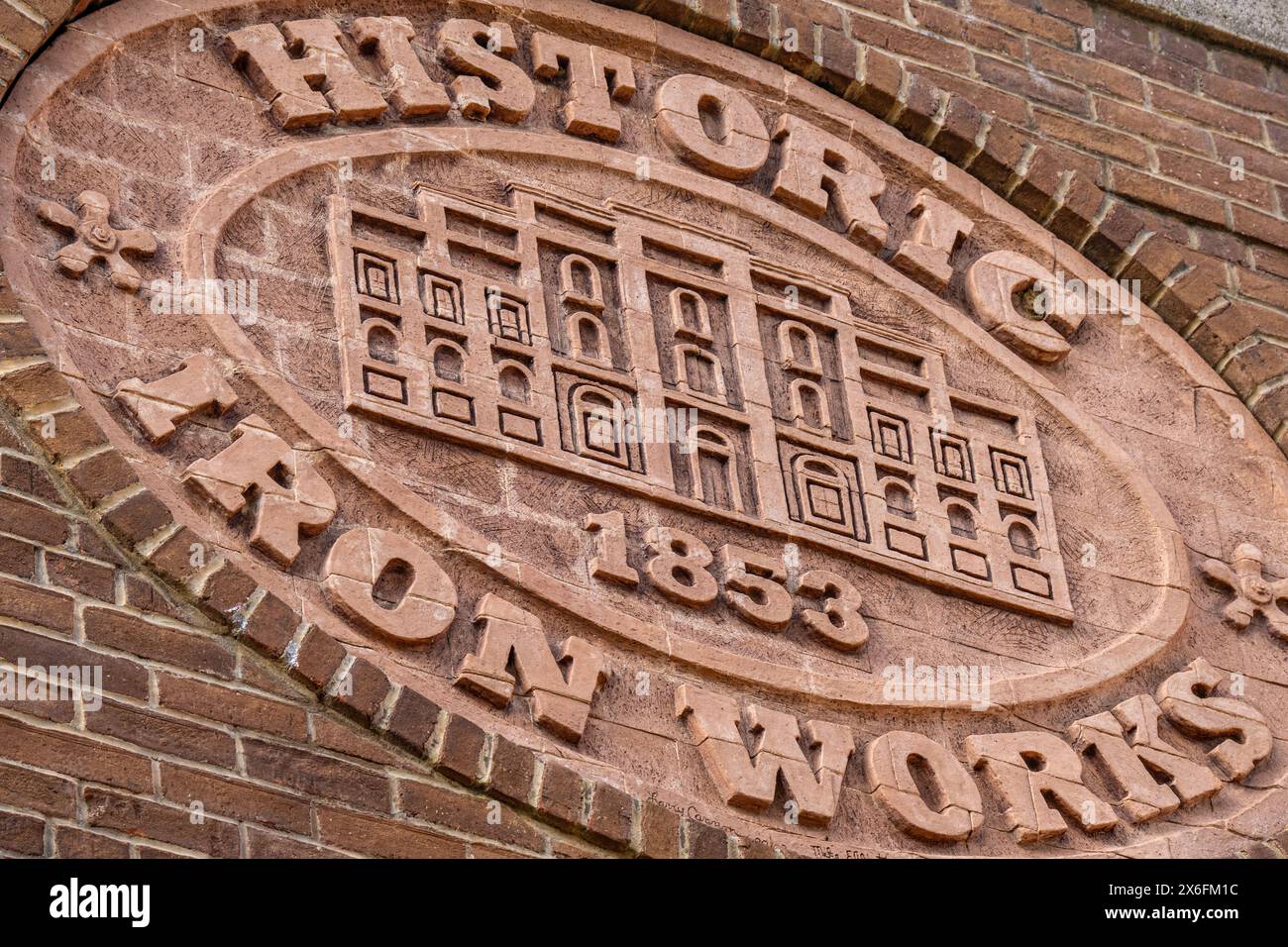 Panneaux en briques pour les travaux de fer historiques de 1853 dans ce qui est maintenant le Columbus Convention & Trade Center dans le centre-ville de Columbus, Géorgie. (ÉTATS-UNIS) Banque D'Images