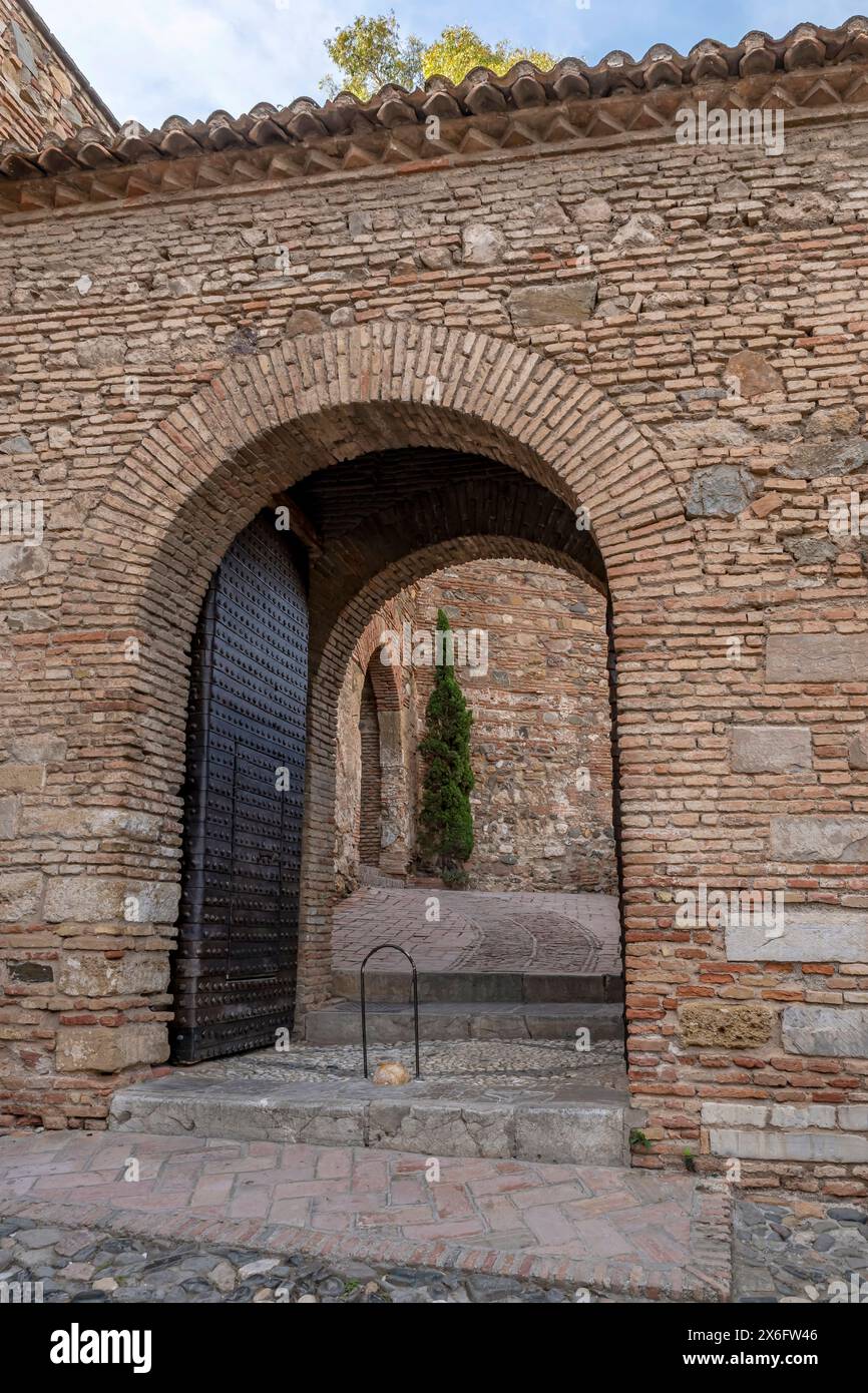 L'arche d'entrée de l'ancienne Alcazaba à Malaga, Espagne Banque D'Images
