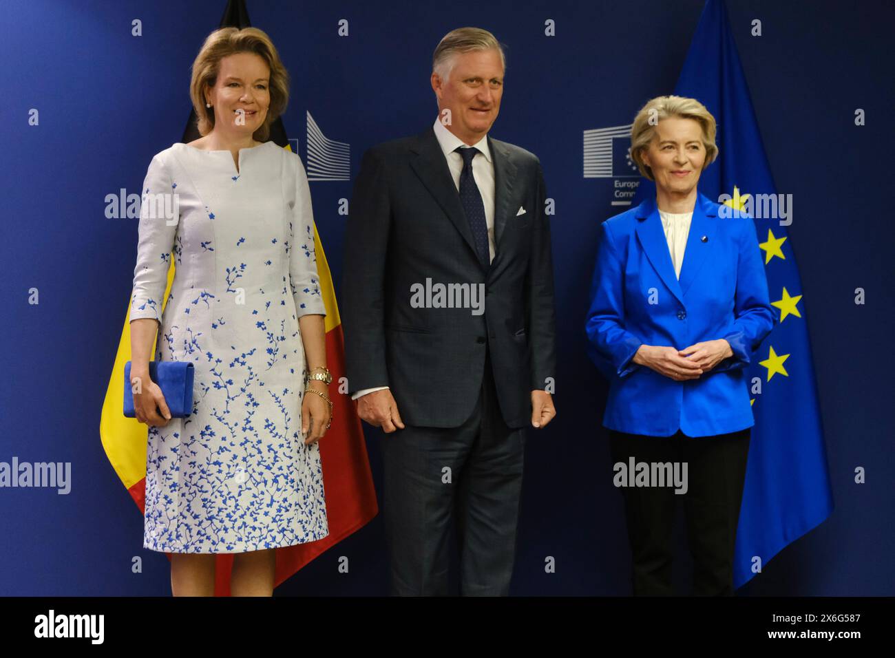 Bruxelles, Belgique. 15 mai 2024. La reine Mathilde, le roi Philippe de Belgique et la présidente de la Commission européenne Ursula von der Leyen posent pour la photo au début d'une visite royale au siège de l'UE, à Bruxelles, en Belgique, le 15 mai 2024. Crédit : ALEXANDROS MICHAILIDIS/Alamy Live News Banque D'Images