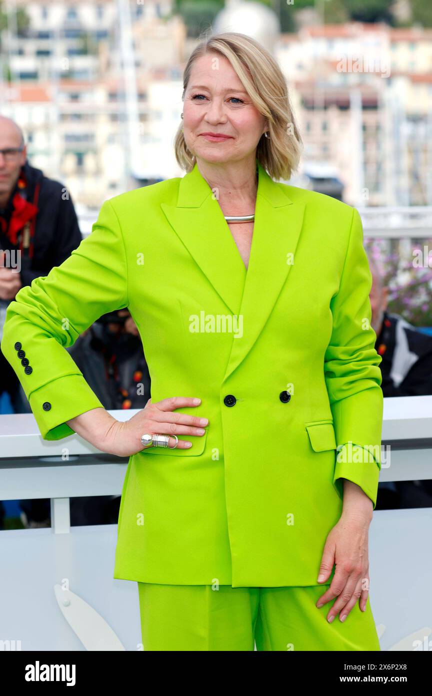 Trine Dyrholm beim Photocall zum Kinofilm Pigen Med nalen / la fille à l'aiguille auf dem Festival de Cannes 2024 / 77. Internationale Filmfestspiele von Cannes am Palais des Festivals. Cannes, 16.05.2024 *** Trine Dyrholm au Photocall pour le long métrage Pigen Med nalen la fille à l'aiguille au Festival de Cannes 2024 77 Festival International du film de Cannes au Palais des Festivals Cannes, 16 05 2024 Foto:xD.xBedrosianx/xFuturexImagex nalen_4536 Banque D'Images