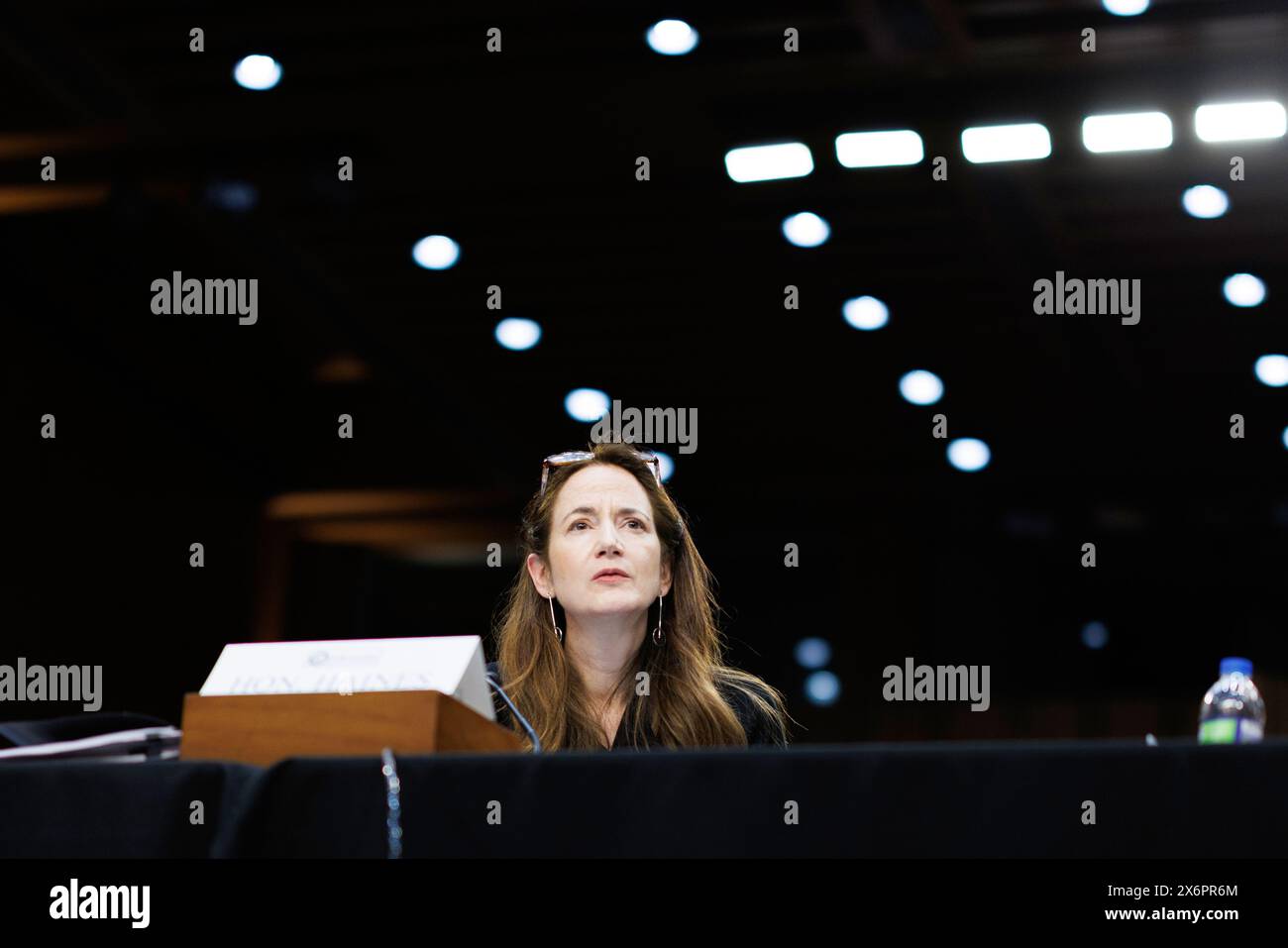 Le directeur du renseignement national (DNI) avril Haines témoigne lors d’une audience du Comité spécial du renseignement du Sénat américain sur la sécurisation des élections américaines, à Washington DC le mercredi 15 mai 2024. Crédit : Aaron Schwartz/CNP/MediaPunch Banque D'Images