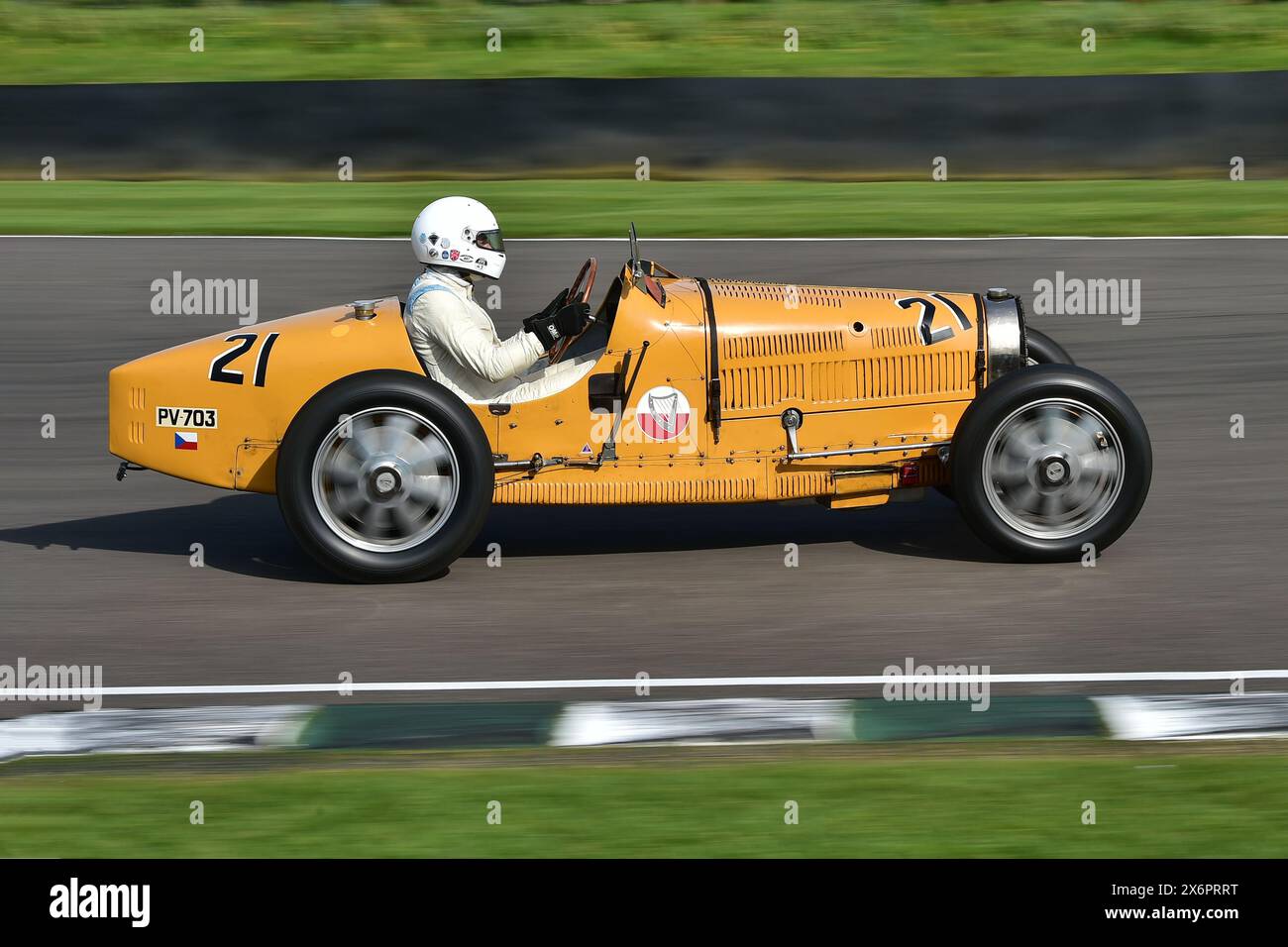 Jonathan Bailey, Bugatti type 35C, Trophée Grover Williams, vingt minutes de course pour les Grand Prix d'avant-guerre, principalement de la période 1920 à 1931, Banque D'Images