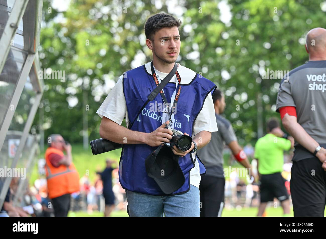 Deinze, Belgique. 12 mai 2024. Wannes de Mol de Deinze photographié lors d'un match de football entre KMSK Deinze et SK Lommel dans la finale des play offs promotionnels - deuxième manche de la saison Challenger Pro League 2023-2024, le lundi 12 mai 2024 à Deinze, Belgique . Crédit : Sportpix/Alamy Live News Banque D'Images