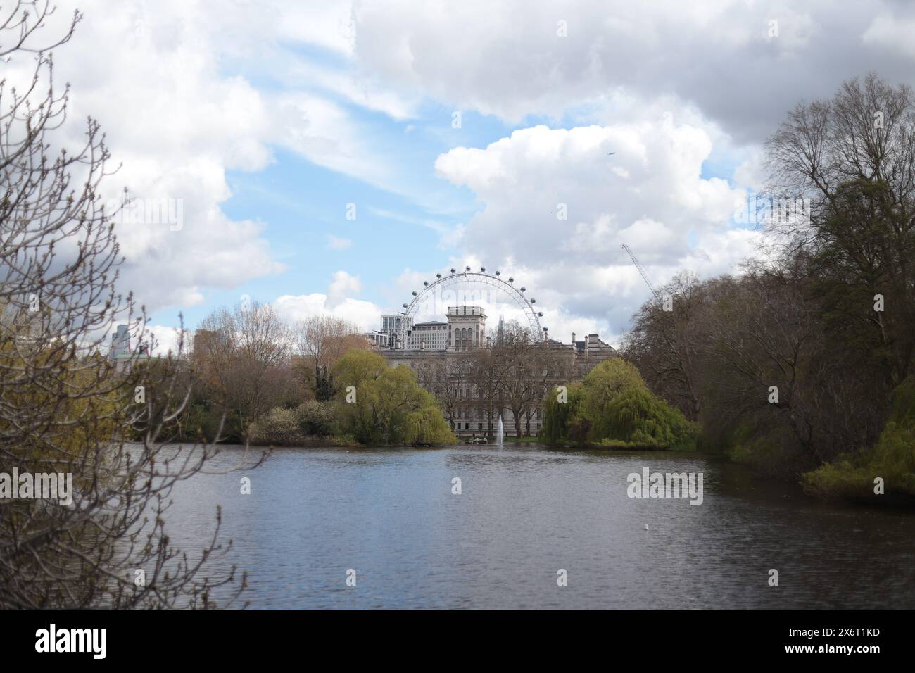 Vue depuis St. james park Banque D'Images