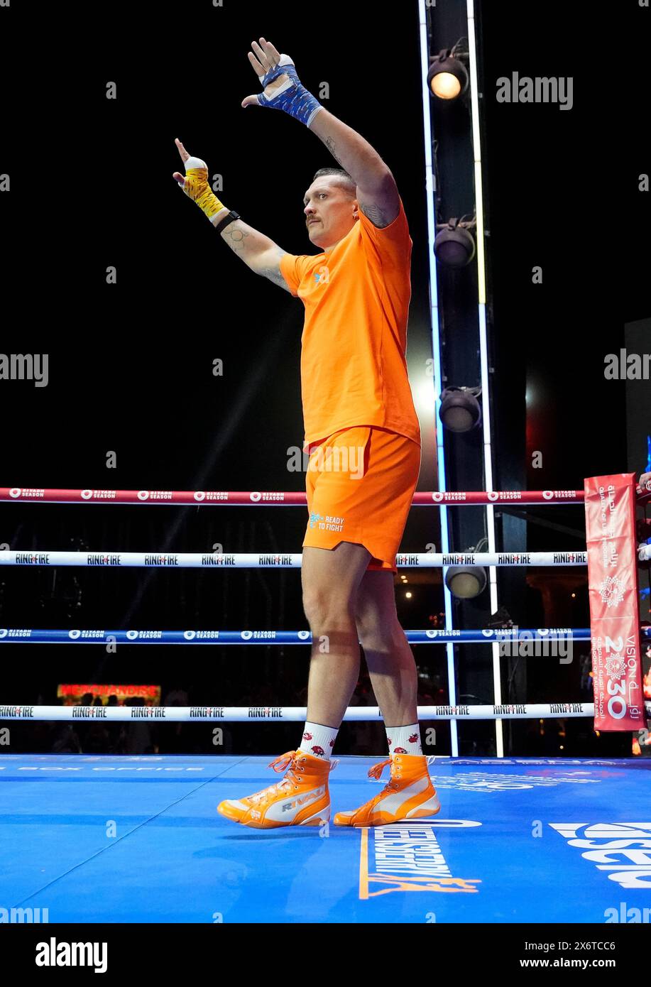 Photo inédite datée du 15/5/2024 d'Oleksandr Usyk sur le ring lors d'une séance d'entraînement au Boulevard City Music World, Riyad, Arabie Saoudite. Le combat pour le titre des poids lourds IBF, WBA, WBC et WBO entre Tyson Fury et Oleksandr Usyk aura lieu le samedi 18 mai. Date de la photo : mercredi 15 mai 2024. Banque D'Images