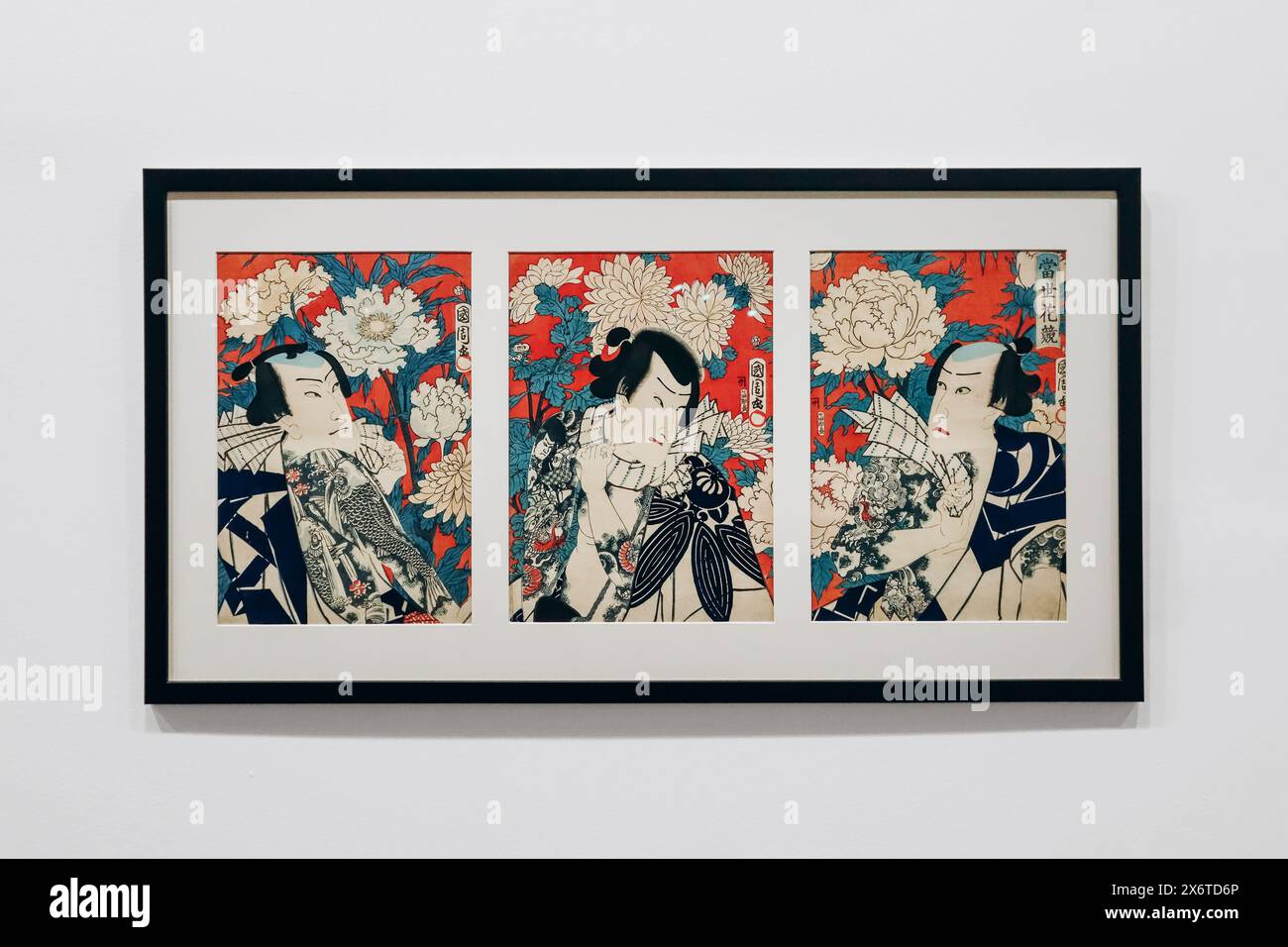 Nice, France - 19 novembre 2023 : « la rivalité des fleurs de notre temps » par Toyohara Kunichika. Japon, 1864, gravure sur bois polychrome sur papier Banque D'Images