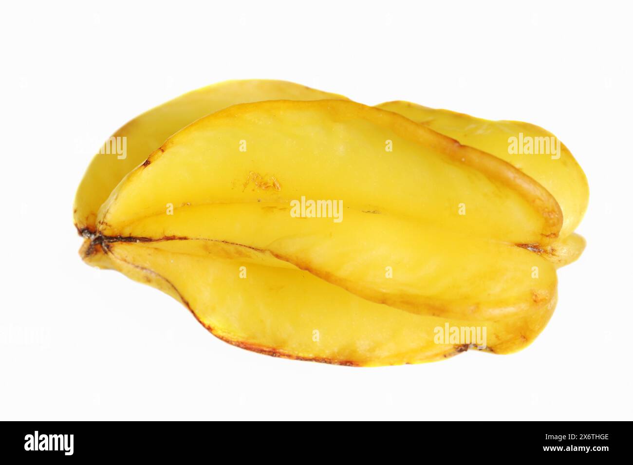 Fruit étoilé ou carambola (Averrhoa carambola), fruit sur fond blanc Banque D'Images