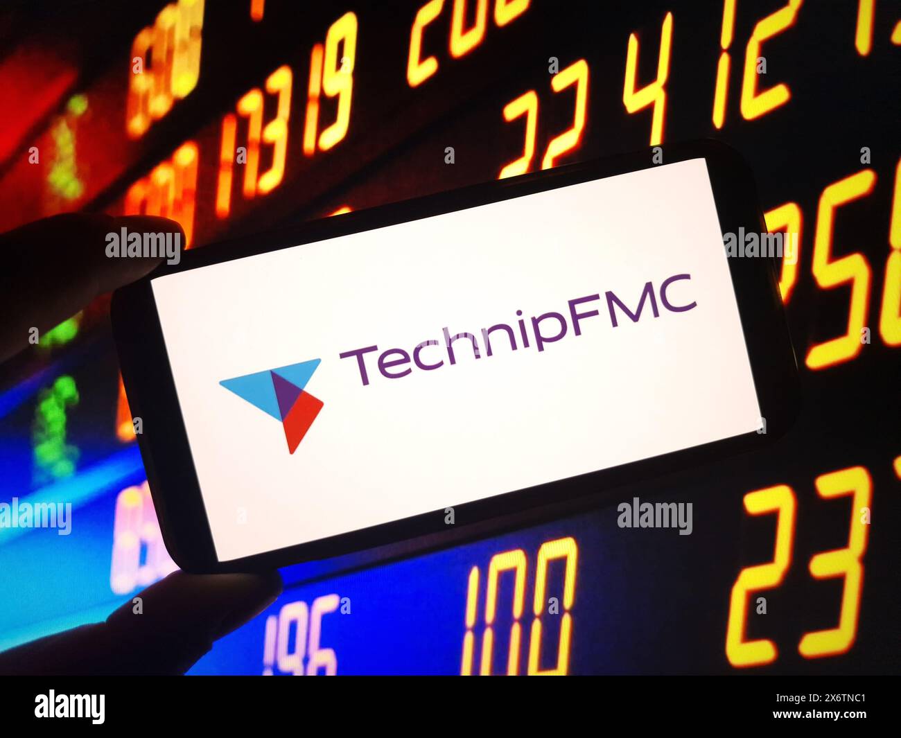 Konskie, Pologne - 15 mai 2024 : logo de la société TechnipFMC affiché sur le téléphone portable Banque D'Images