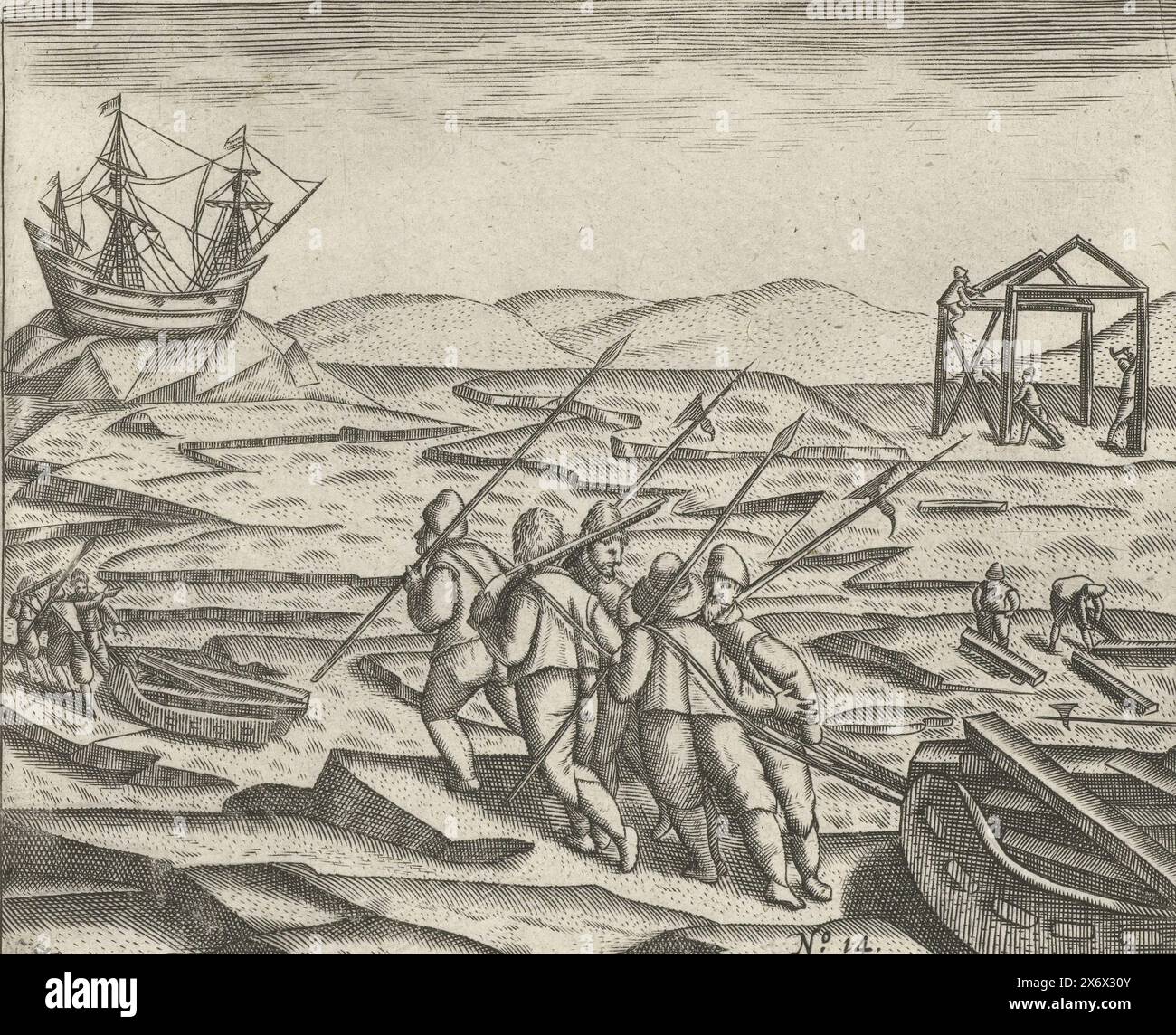 Traîner du bois sur des traîneaux jusqu'à l'endroit où la maison est construite, 1596, traîner du bois sur des traîneaux jusqu'à l'endroit où la maison est construite, à partir du 17 septembre 1596. En arrière-plan le Behouden Huys en construction, à gauche le navire coincé. Copies des illustrations originales dans le carnet de voyage du voyage de Willem Barendsz et Jacob van Heemskerck en 1596-1597 et leur séjour sur l'île de Nova Zembla, no 14., impression, imprimeur : anonyme, après impression par : anonyme, après dessin par: Gerrit de Veer, (éventuellement), pays-Bas du Nord, 1615 - 1617, papier, gravure, hauteur Banque D'Images