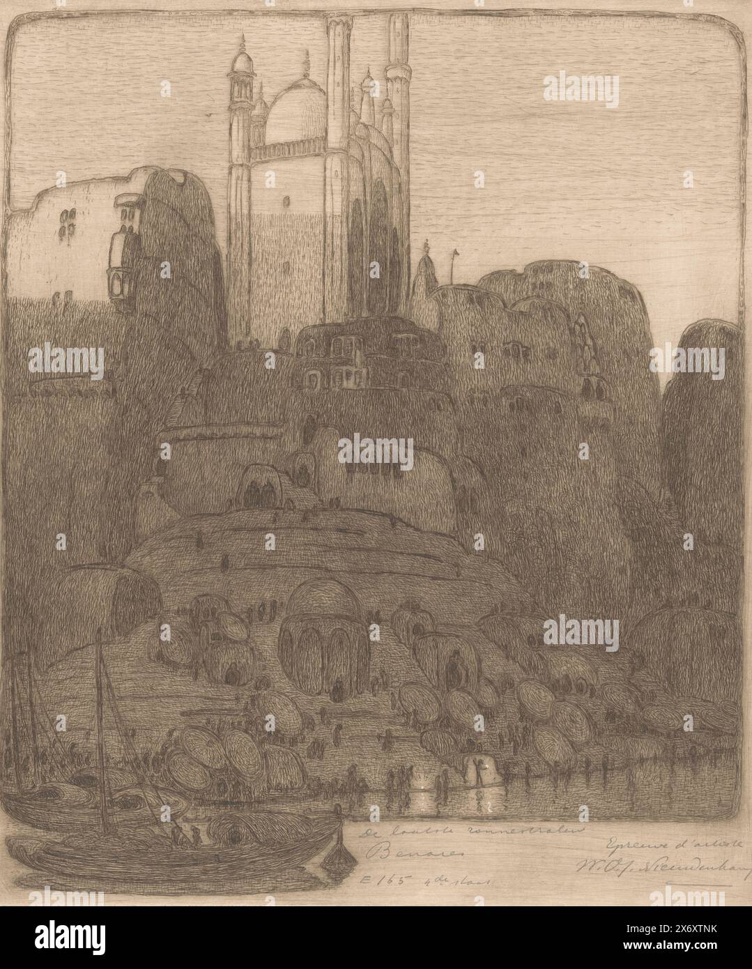 Les derniers rayons du soleil, Benares (titre original sur objet), la rive du Gange à Benares au coucher du soleil. Quelques bateaux dans l'eau. Marches en pierre et terrasses sur le rivage. Au sommet, la mosquée Aurangzeb, également connue sous le nom de mosquée Alamgir., imprimeur, imprimeur : Wijnand Otto Jan Nieuwenkamp, (signé par l'artiste), 15-mai-1915 et/ou octobre-1915, papier, gravure, hauteur, 369 mm × largeur, 317 mm Banque D'Images