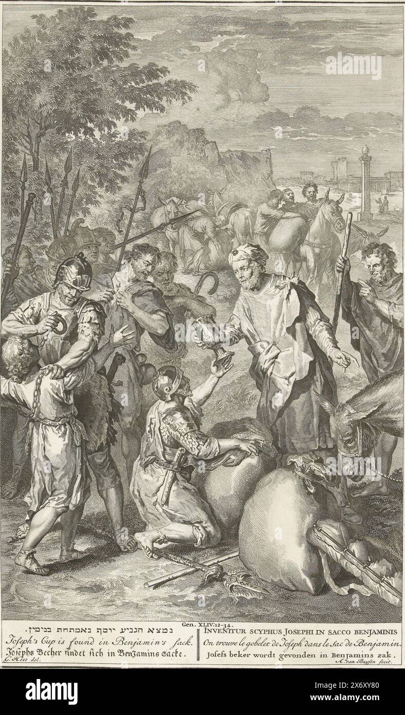 La coupe de Joseph se trouve dans le sac de Benjamin. Sur ordre de Joseph, ses hommes fouillent les bagages de ses frères. Dans la poche de son plus jeune frère Benjamin, ils trouvent une coupe en or. Benjamin est capturé et ramené à Joseph. Illustration pour l'ancien Testament, Gen. 44 : 12-34. Ci-dessous se trouve un titre en hébreu, anglais, allemand, latin, français et néerlandais., imprimerie, imprimeur : Andries van Buysen (Sr.), (mentionné sur l'objet), après dessin par : Gerard Hoet (I), (mentionné sur l'objet), Amsterdam, c. 1711 - c. 1720, papier, gravure, gravure, hauteur, 360 mm × largeur, 220 mm Banque D'Images