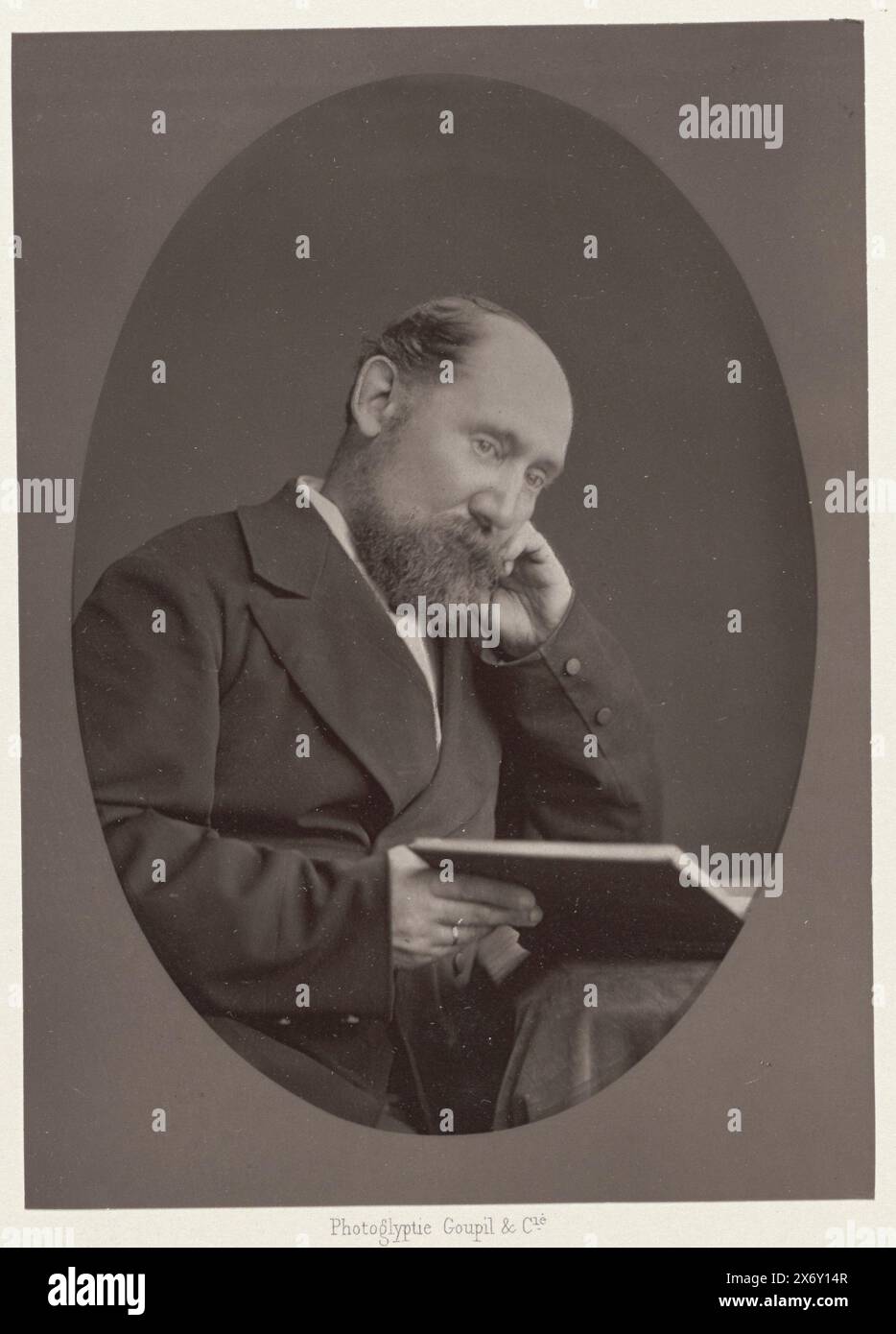 Portrait de Hendrik Willem Mesdag, Portrait de la publication de la série par C. Vosmaer, onze peintres contemporains : première série, épisode 5, la Haye 1882., photographie, Maurits Verveer, imprimeur : Goupil & Cie., éditeur : Henri J. Stemberg, la Haye, 1875 - 1882, papier, hauteur, 123 mm × largeur, 89 mm Banque D'Images