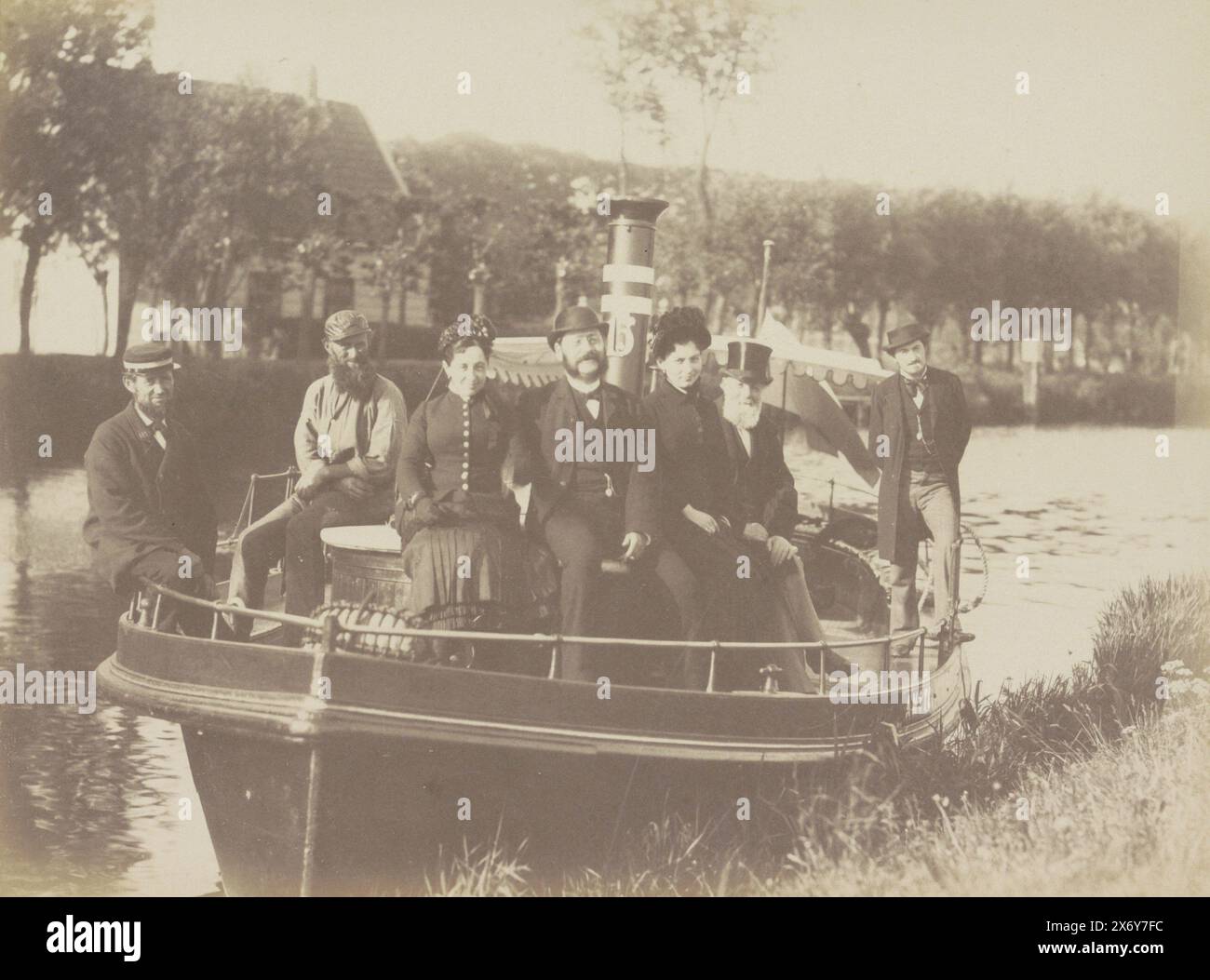 Passagers sur un navire (un service de ferry?), ((...)), (.) marken, l'amstel (titre sur objet), photographie, anonyme, anonyme, (éventuellement), pays-Bas, France, c. 1885 - c. 1900, papier, impression albumine, hauteur, 165 mm × largeur, 219 mm, hauteur, 247 mm × largeur, 306 mm Banque D'Images