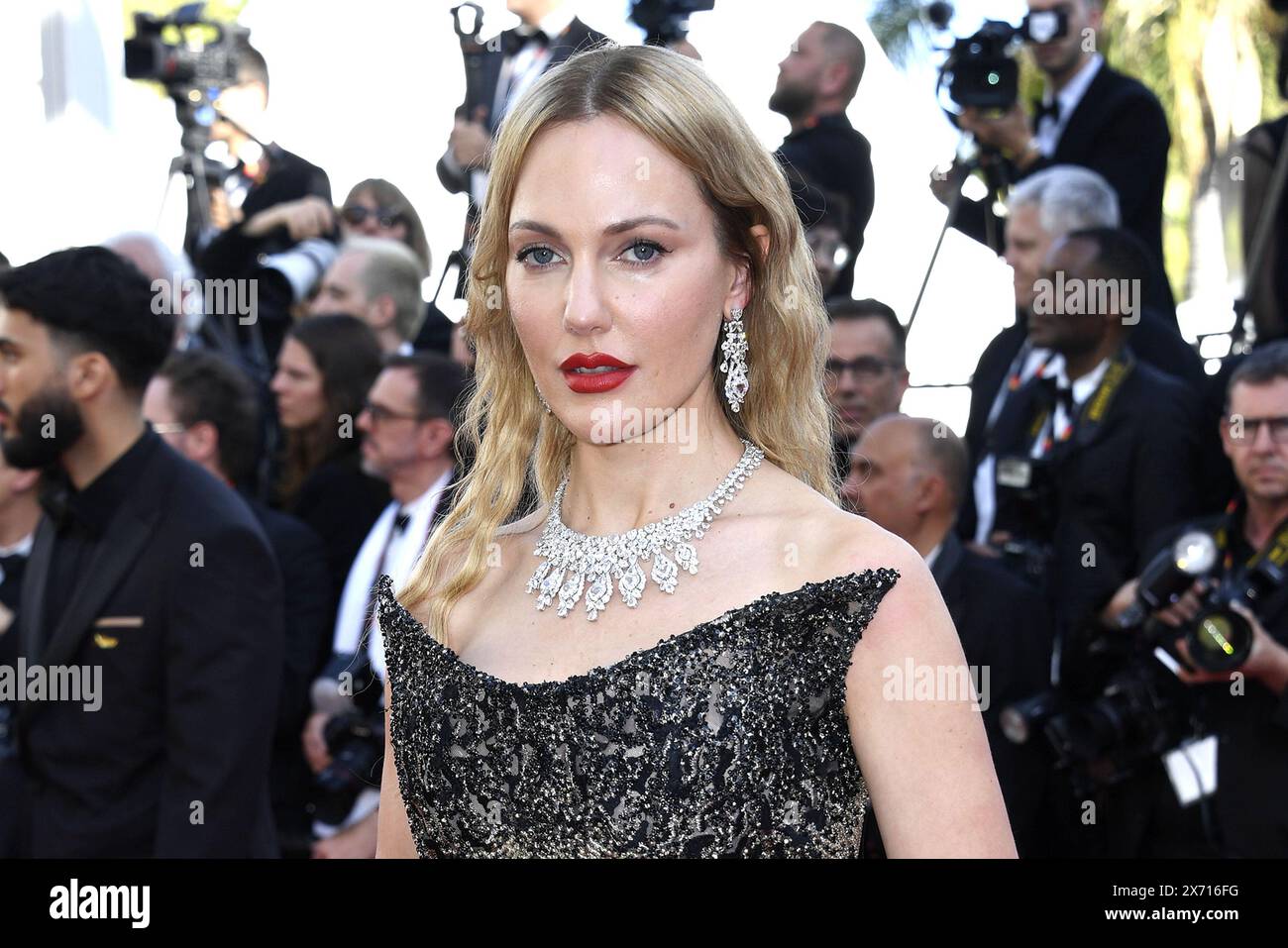 Meryem Uzerli BEI der „Megalopolis“ première du film AM 16.05.2024 à Cannes Banque D'Images