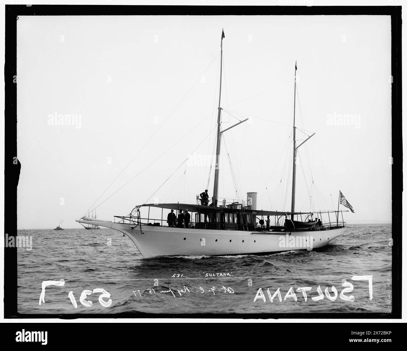 Sultana, attribution basée sur le style de titre et de numérotation., '531' et 'AT. Y.C. Reg.» [Atlantic Yacht Club Regatta] sur négatif., No Detroit Publishing Co., cadeau ; State Historical Society of Colorado ; 1949, Sultana (yacht à vapeur : 1893), yachts à vapeur. , Régates. Banque D'Images
