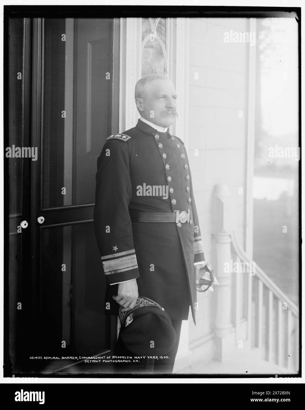 Amiral Barker, commandant du Brooklyn Navy Yard, Detroit Publishing Co. No. 021437., Gift ; State Historical Society of Colorado ; 1949, Barker, Albert Smith, 1843-1916. , États-Unis., Navy. , Brooklyn Navy Yard (New York, N.Y.) , Admirals, américain. , États-Unis, New York (State), New York. Banque D'Images