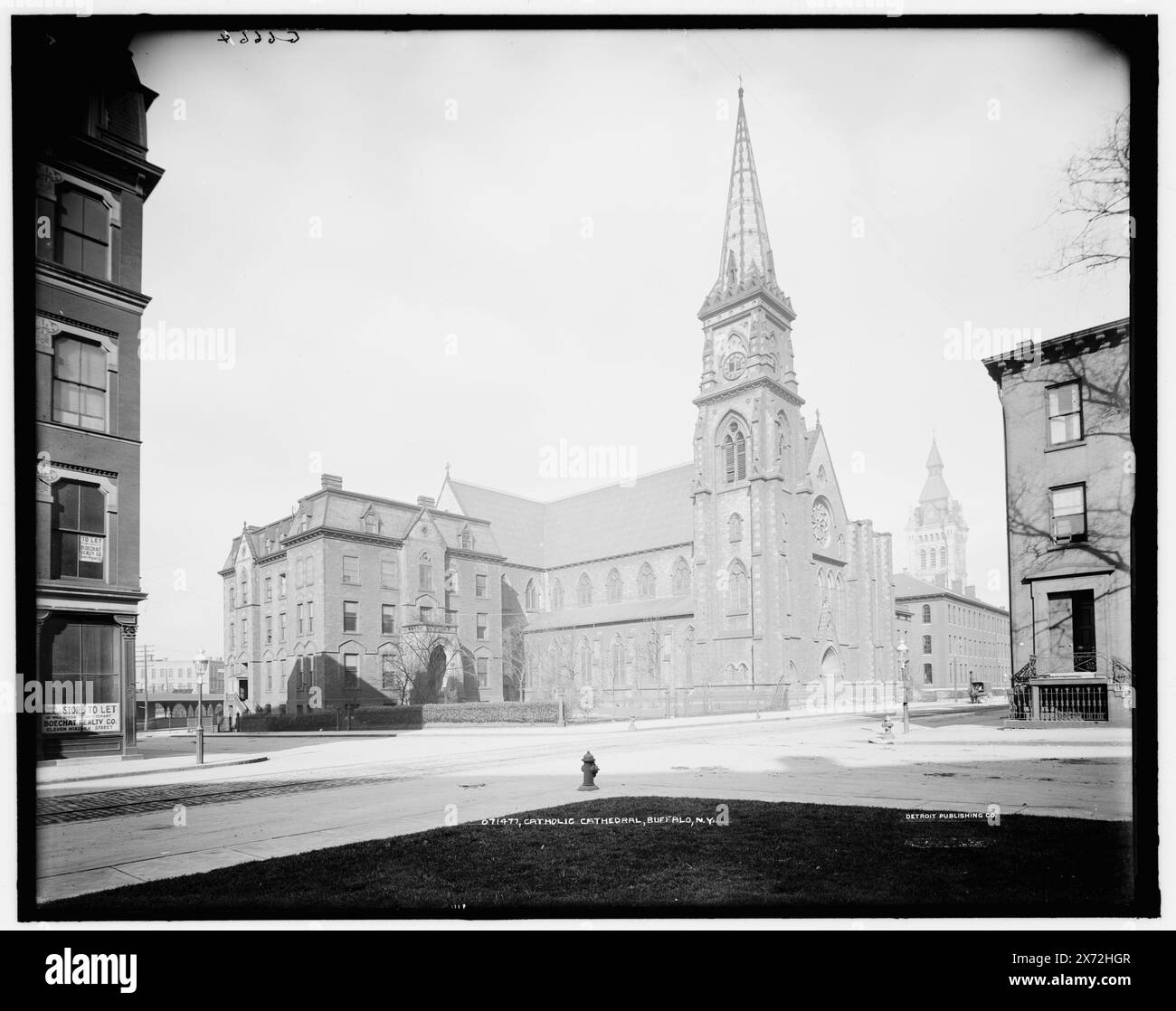Cathédrale catholique, Buffalo, New York, 'G 6664' sur négatif., Detroit Publishing Co. no. 071477., Gift ; State Historical Society of Colorado ; 1949, Cathedrals. , États-Unis, New York (State), Buffalo. Banque D'Images
