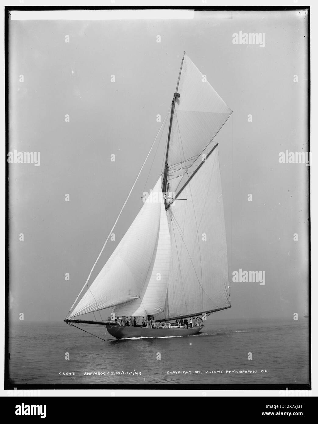 Shamrock I, '36' sur négatif., Detroit Publishing Co. No. 05547., Gift ; State Historical Society of Colorado ; 1949, Shamrock I (Yacht) , America's Cup races. , Régates. , Yachts. Banque D'Images