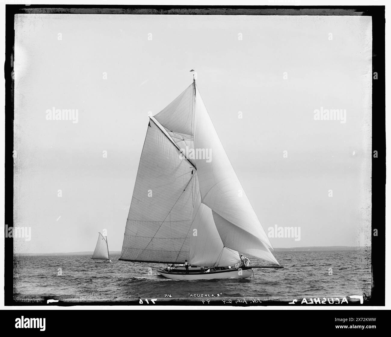 Acushla 2, attribution basée sur le style du titre et la numérotation., '716' et 'J.H.' sur négatif., No Detroit Publishing Co. no., cadeau ; State Historical Society of Colorado ; 1949, Acushla II (Yacht) , Yachts. Banque D'Images