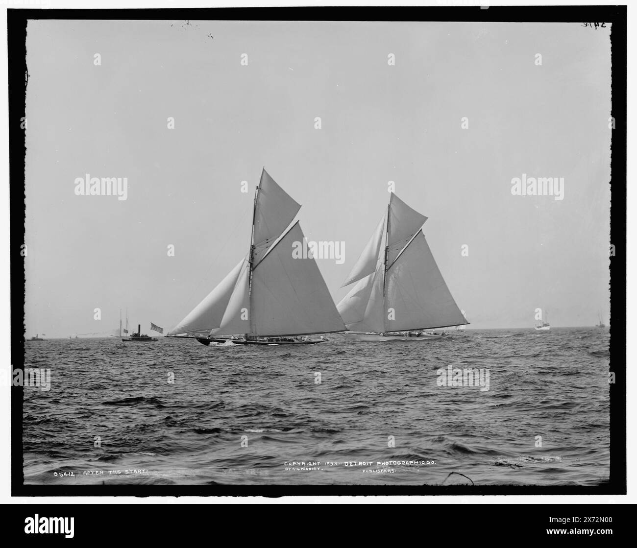 Après le début, '803' sur négatif., Detroit Publishing Co. No. 05412., cadeau ; State Historical Society of Colorado ; 1949, vigilant (Yacht) , Valkyrie II (Yacht) , America's Cup races. , Yachts. , Régates. Banque D'Images