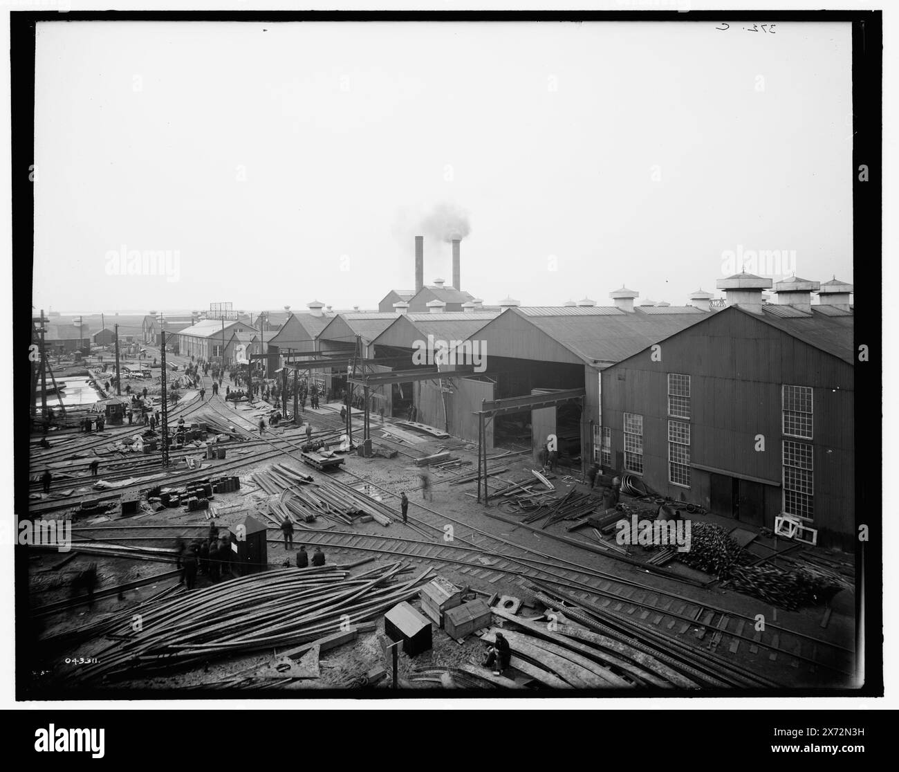 Une partie de la cour, Great Lakes Engineering Works, Ecorse, Mich., titre tiré de la veste., '372 c' sur négatif., Detroit Publishing Co. No. 043311., Gift ; State Historical Society of Colorado ; 1949, Industrial Facilities. , Voies ferrées. , Bateau et industrie navale. , États-Unis, Michigan, Ecorse. Banque D'Images