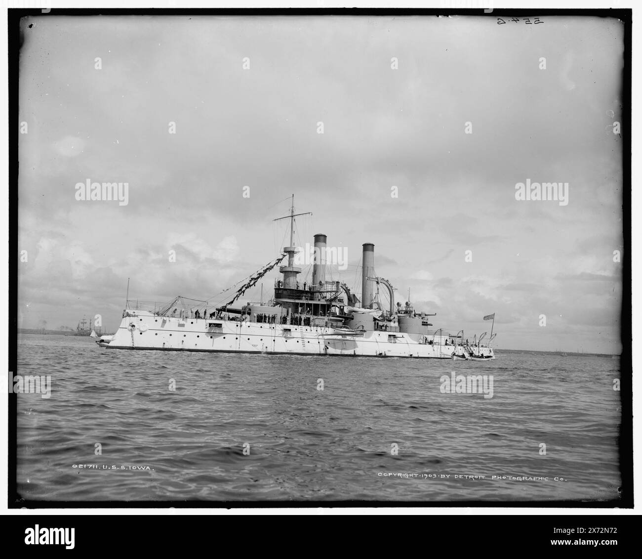 U.S.S. Iowa, '554 G' sur négatif., Detroit Publishing Co. No. 021711., Gift ; State Historical Society of Colorado ; 1949, Iowa (Battleship) , Battleships, American. Banque D'Images