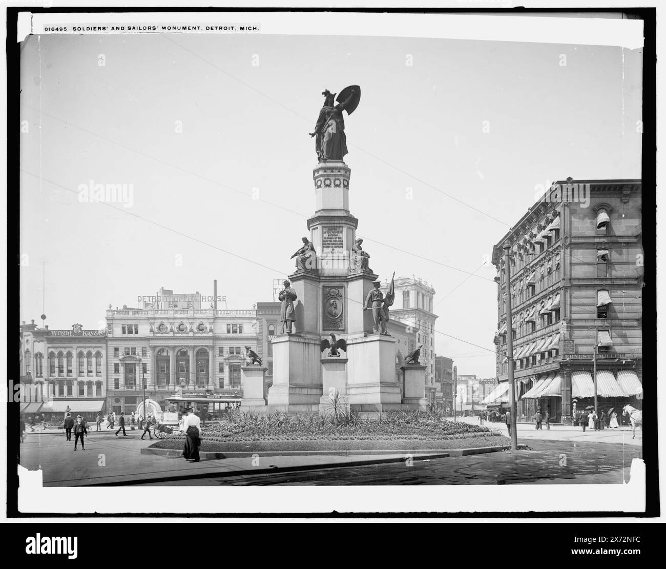 Soldiers' and Sailors' Monument, Detroit, Mich., transparent en verre correspondant (avec le même code de série) disponible sur vidéodisque cadre 1A-29908., Detroit Publishing Co. No. 016495., Gift ; State Historical Society of Colorado ; 1949, monuments & Memorials. , États-Unis, histoire, Guerre de Sécession, 1861-1865. , États-Unis, Michigan, Detroit. Banque D'Images