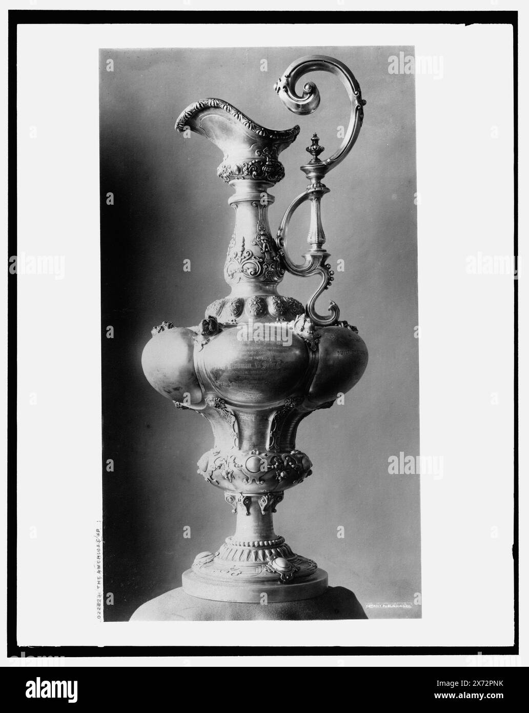 La Coupe de l'America, Detroit Publishing Co. No. 022822., Gift ; State Historical Society of Colorado ; 1949, Awards. , Courses de la Coupe de l'America. Banque D'Images