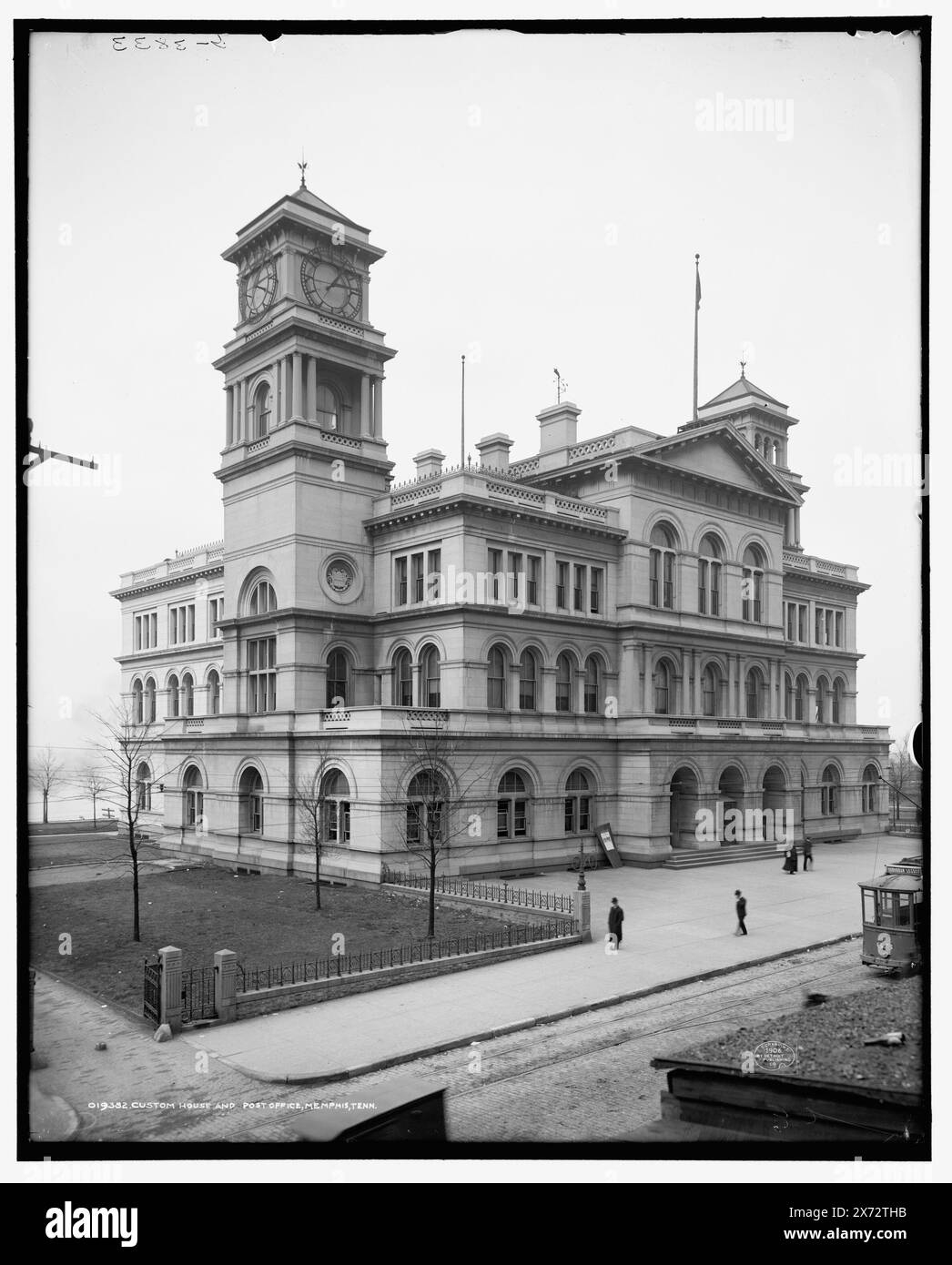 Custom House and Post Office, Memphis, Tenn., 'G 3833' sur négatif., Detroit Publishing Co. No. 019382., Gift ; State Historical Society of Colorado ; 1949, Customhouses. , Bureaux de poste. , États-Unis, Tennessee, Memphis. Banque D'Images