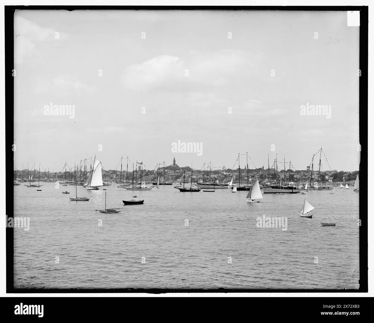 New York Yacht Club, Marblehead, Mass., titre tiré de la veste., '2852' sur le négatif., Detroit Publishing Co. no. 034127., Gift ; State Historical Society of Colorado ; 1949, Yacht clubs. , Yachts. , Harbors. , États-Unis, Massachusetts, Marblehead. Banque D'Images