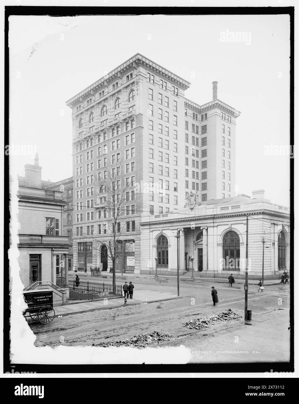 Detroit, Mich., Penobscot Building, titre tiré de la veste., 'Detroit Photographic Co.' sur négatif., Detroit Publishing Co. No. 43221 ; conçu par cataloger., Gift ; State Historical Society of Colorado ; 1949, Penobscot Building (Detroit, Mich.), Detroit Savings Bank. , Immeubles de bureaux. , Banques. , États-Unis, Michigan, Detroit. Banque D'Images