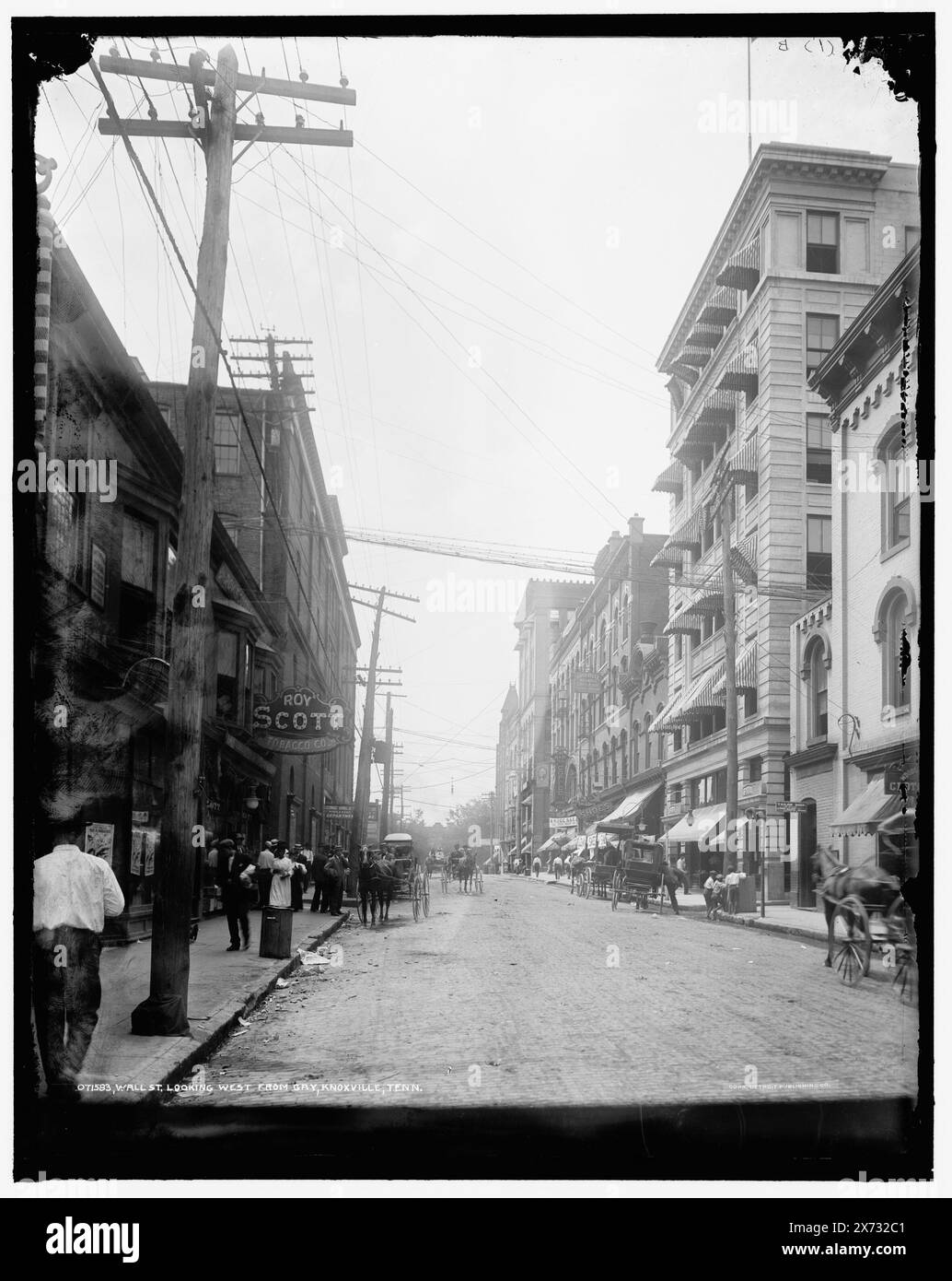 Wall…, vue à l'ouest de Gay Street, Knoxville, Tenn., '#1 B' sur négatif., Detroit Publishing Co. no. 071583., Gift ; State Historical Society of Colorado ; 1949, Streets. , Installations commerciales. , États-Unis, Tennessee, Knoxville. Banque D'Images