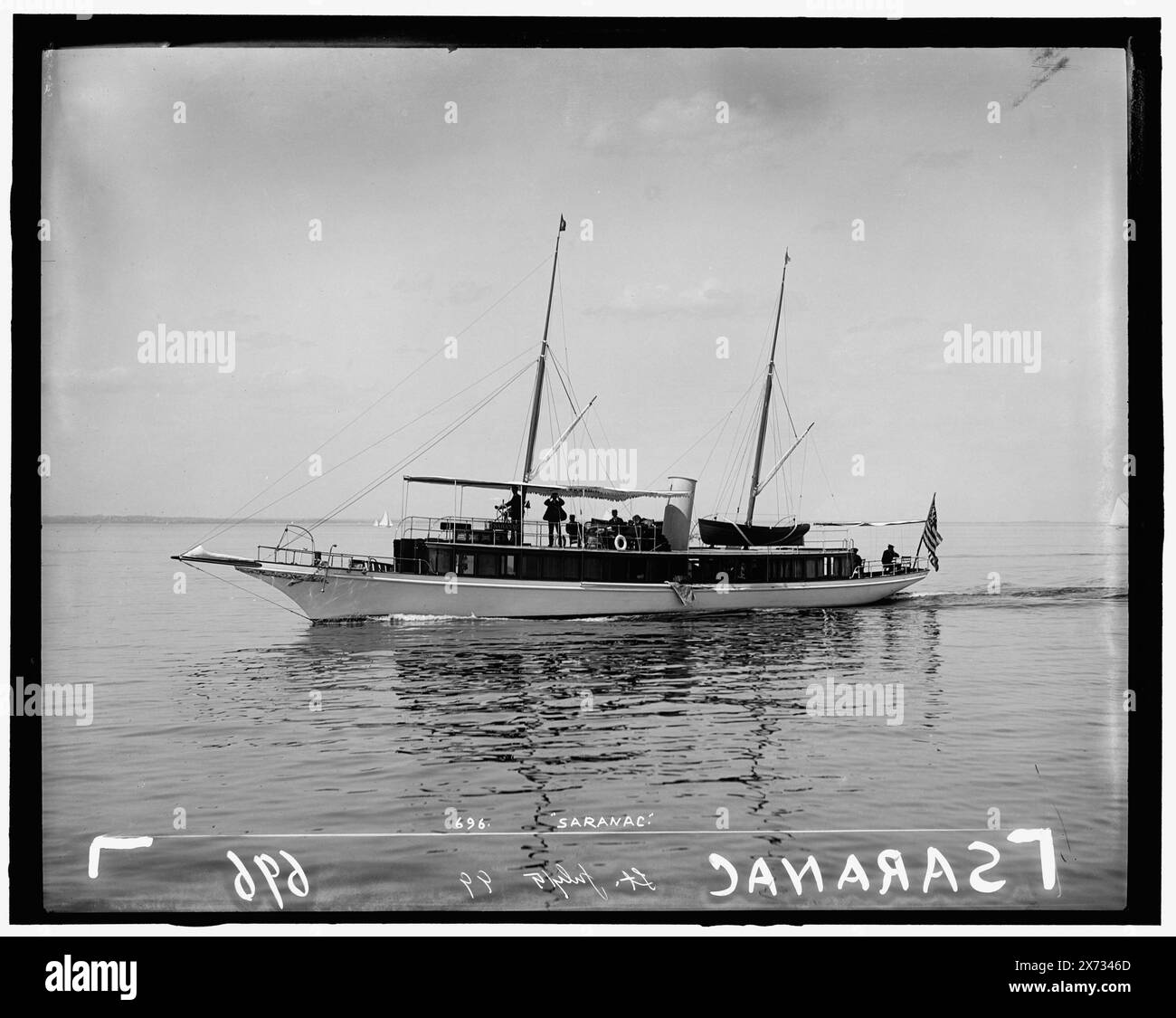 Saranac, attribution basée sur le style du titre et de la numérotation., probablement Larchmont Yacht Club., '696' et 'Lt.' sur négatif., No Detroit Publishing Co., cadeau ; State Historical Society of Colorado ; 1949, Saranac (yacht à vapeur), yachts à vapeur. Banque D'Images
