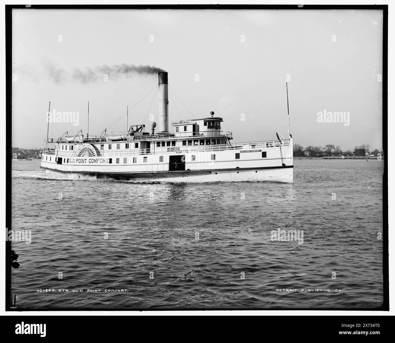 Str. Old point Comfort, 'G 2515' sur négatif., Detroit Publishing Co. No. 021849., cadeau ; State Historical Society of Colorado ; 1949, Old point Comfort (Side Wheeler), Side Wheelers. Banque D'Images
