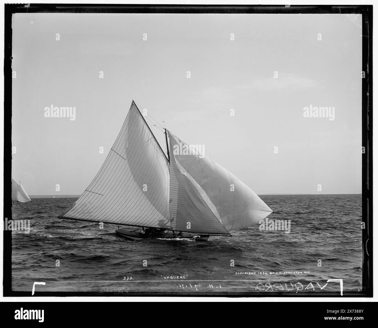 Vaquero I, probablement Indian Harbor Yacht Club., '393,' 'I.H.,' et 'Johnston' sur négatif., No Detroit Publishing Co., Gift ; State Historical Society of Colorado ; 1949, Vaquero I (Yacht) , Yachts. Banque D'Images