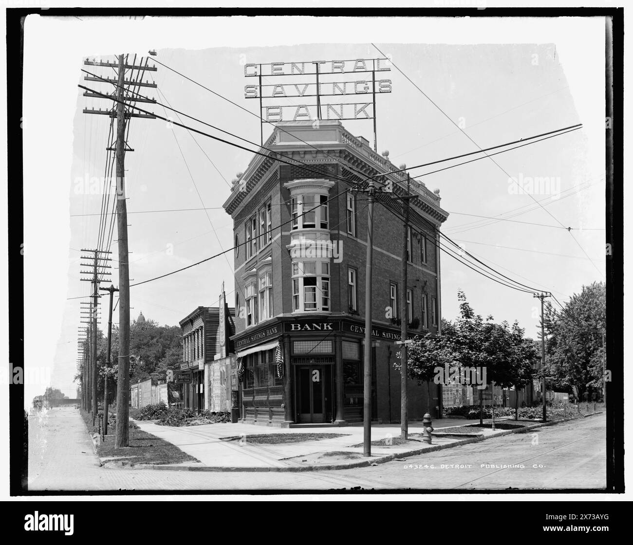 Detroit, Michèle, Banque centrale d'épargne, Grand River Ave. Branch, Title from jacket., Detroit Publishing Co. No. 043246., Gift ; State Historical Society of Colorado ; 1949, Central Savings Bank (Detroit, Mich.), Banks. , États-Unis, Michigan, Detroit. Banque D'Images