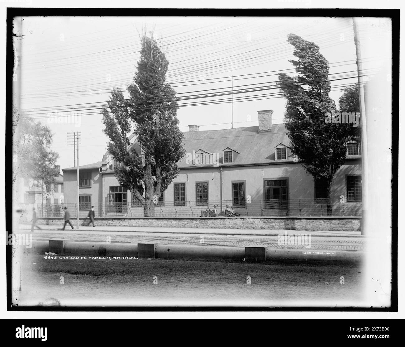 Château de Ramezay, Montréal, date basée sur Détroit, catalogue J (1901)., Detroit Publishing Co. no. 08845., Gift ; State Historical Society of Colorado ; 1949, Château de Ramezay (Montréal, Québec) , Galeries et musées. , Canada, Québec (Province), Montréal. Banque D'Images