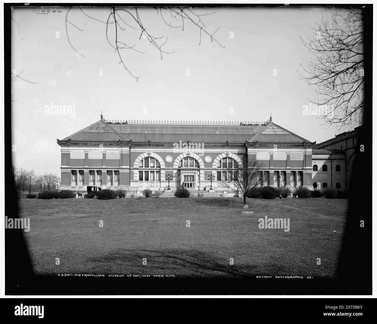 Metropolitan Museum of Art, New York City, Detroit Publishing Co. No. 033011., Gift ; State Historical Society of Colorado ; 1949, Galeries & Museums. , États-Unis, New York (State), New York. Banque D'Images