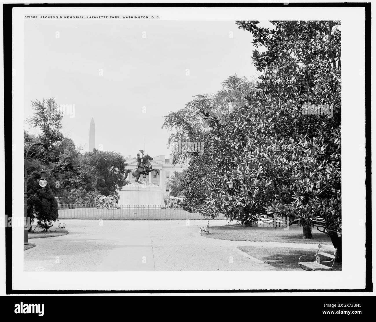 Jackson's Memorial, Lafayette Park i.e. Square, Washington, DC, Maison Blanche en arrière-plan., Detroit Publishing Co. No. 071083., Gift ; State Historical Society of Colorado ; 1949, Jackson, Andrew,,, 1767-1845, statues. , Sculpture. , Parcs. , États-Unis, District of Columbia, Washington (D.C.) Banque D'Images