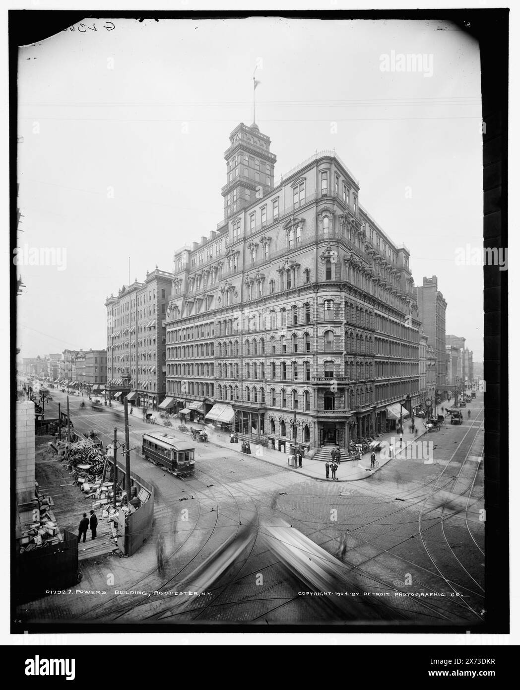 Powers Building, Rochester, New York, 'G 2366' sur négatif., Detroit Publishing Co. no. 017927., Gift ; State Historical Society of Colorado ; 1949, Office Buildings. , Rues. , États-Unis, New York (State), Rochester. Banque D'Images