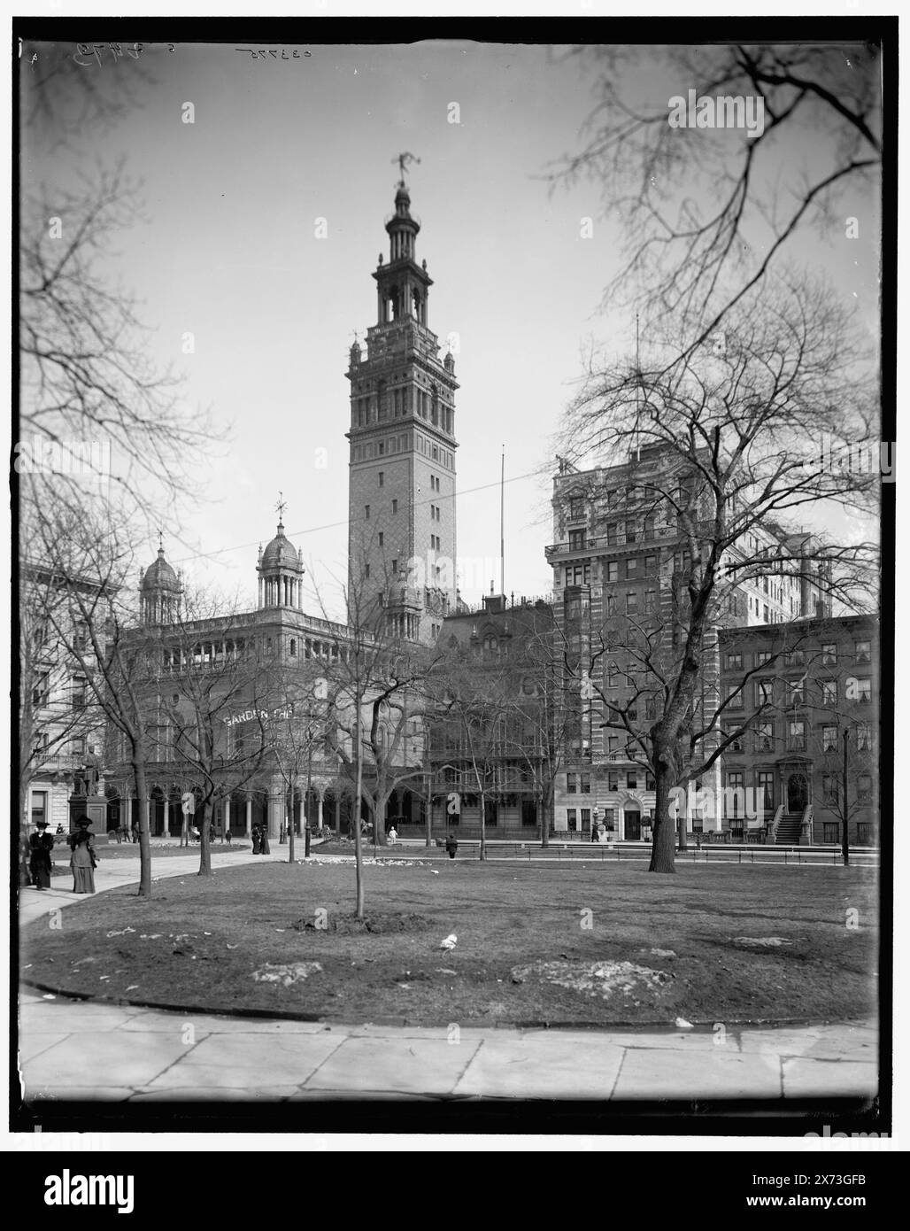 Madison Square Garden, New York City, titre tiré de la veste., 'G 2473' sur négatif., Detroit Publishing Co. No. 033775., Gift ; State Historical Society of Colorado ; 1949, Parks. , Installations sociales et civiques. , États-Unis, New York (State), New York. Banque D'Images