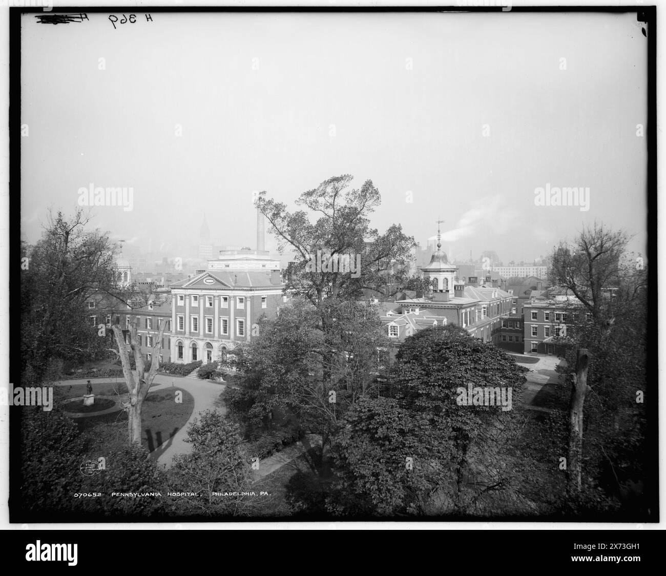 Pennsylvania Hospital, Philadelphie, Pa., 'H 369' sur négatif., Detroit Publishing Co. no. 070652., Gift ; State Historical Society of Colorado ; 1949, Hospitals. , États-Unis, Pennsylvanie, Philadelphie. Banque D'Images