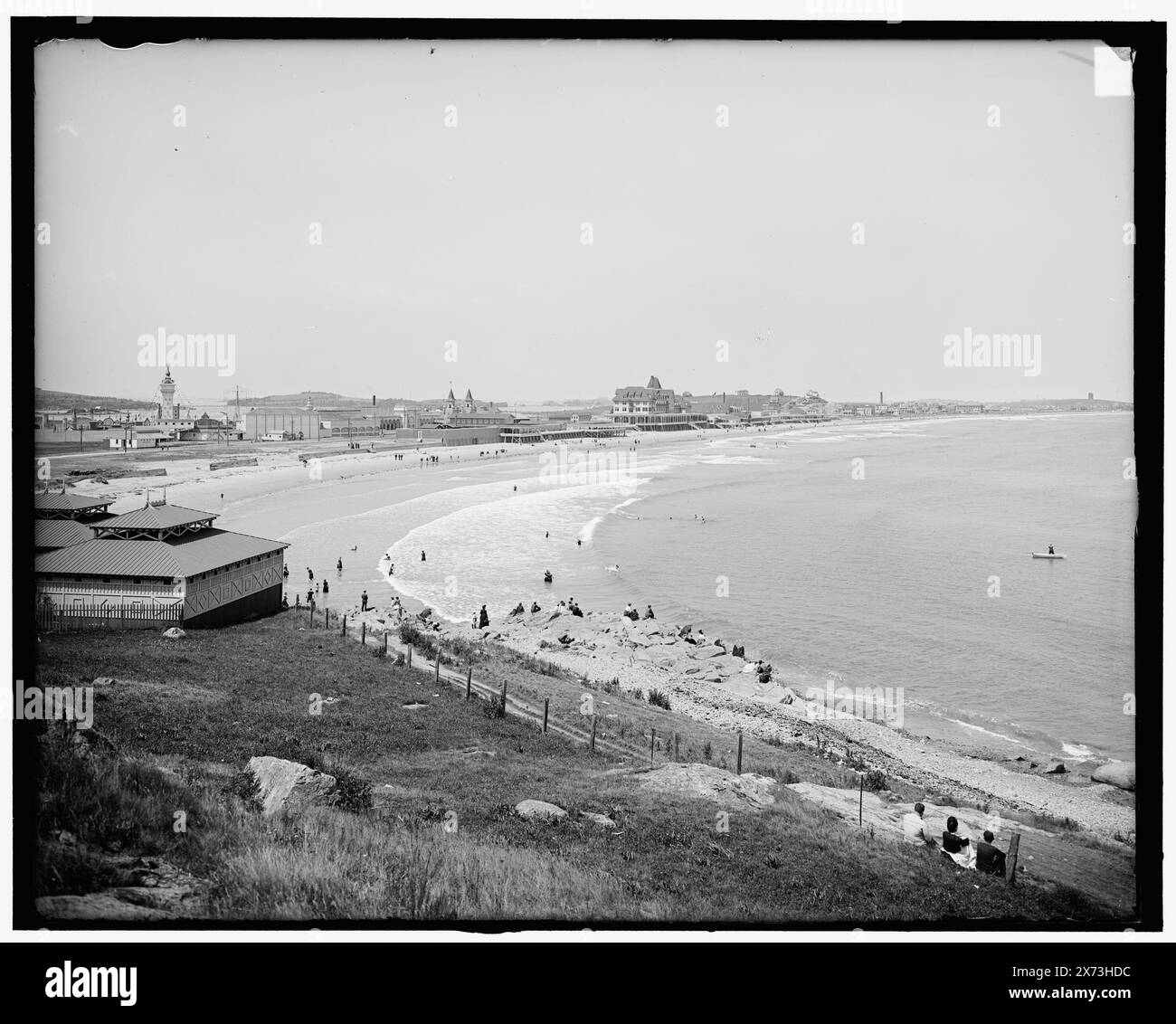 Nantasket Beach, Mass., vue générale de Atlantic House, titre de veste., '2816' sur négatif., Detroit Publishing Co. no. 034078., Gift ; State Historical Society of Colorado ; 1949, Beaches. , Resorts. , États-Unis, Massachusetts, Nantasket Beach. Banque D'Images